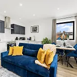 Comfortable 2-Bedroom Stay In Norwich